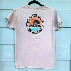 Vintage Style Gray Graphic T-Shirt - The Great Smoky Mountains by Bowery